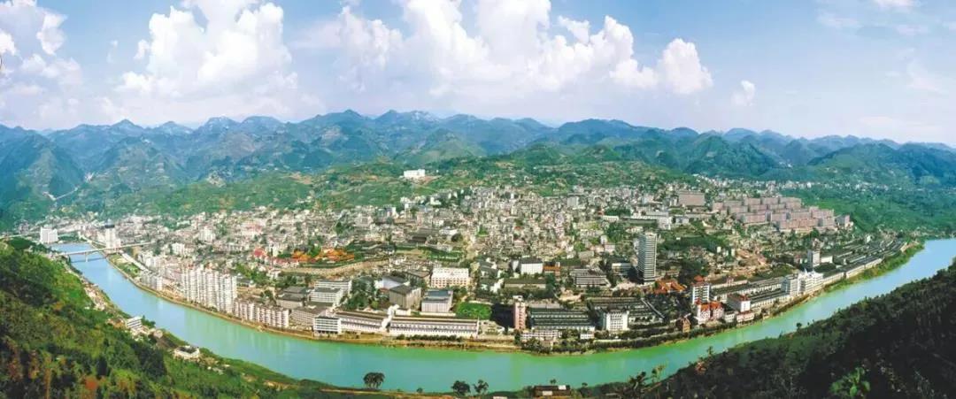 茅臺(tái)鎮(zhèn)基酒拉響供應(yīng)警報(bào)，現(xiàn)十年來最大漲幅！