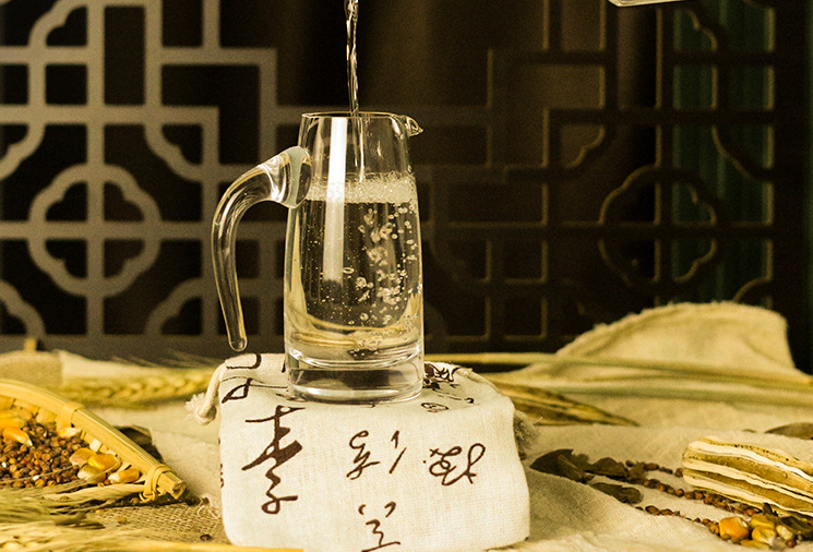 了解購(gòu)買白酒的技巧需注意幾點(diǎn)，謹(jǐn)防上當(dāng)