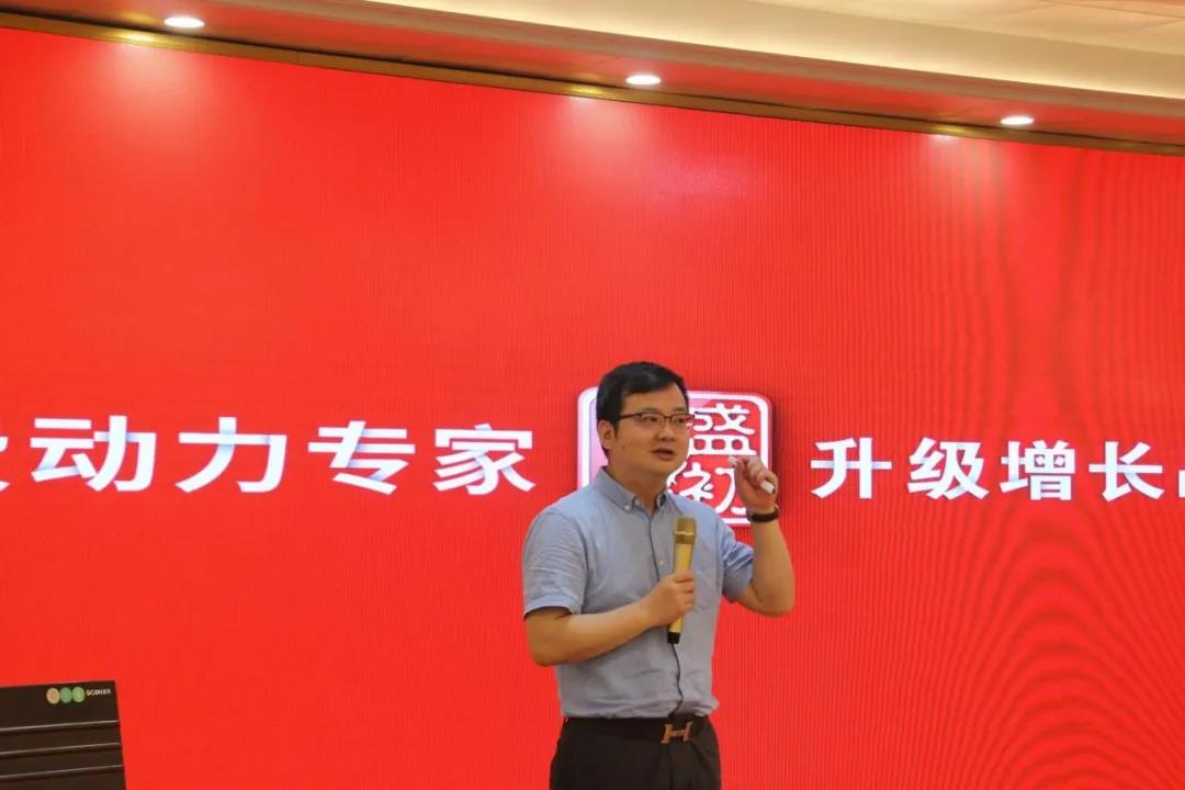 解析酒業(yè)結(jié)構(gòu)性繁榮，看米香型白酒等小酒種品類如何升級(jí)？