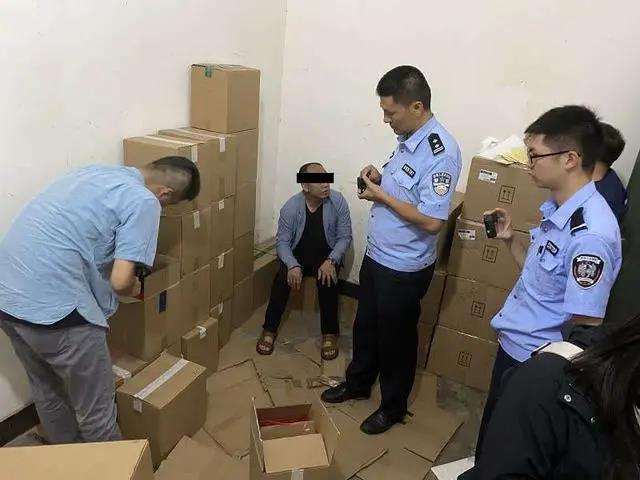 昆明一經(jīng)銷(xiāo)商賣(mài)假奔富1300余瓶被查，上演現(xiàn)實(shí)版“賊喊捉賊”