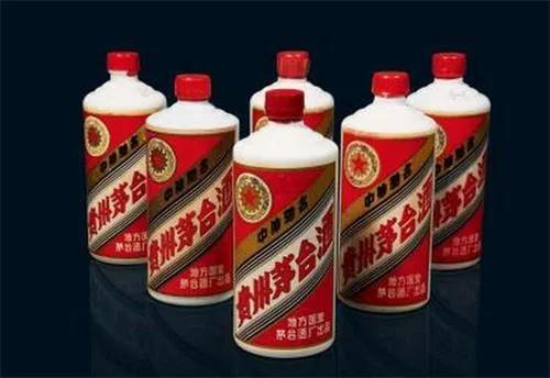 六年前的飛天茅臺(tái)比新茅臺(tái)單瓶貴近千元！老酒為何比新酒貴？