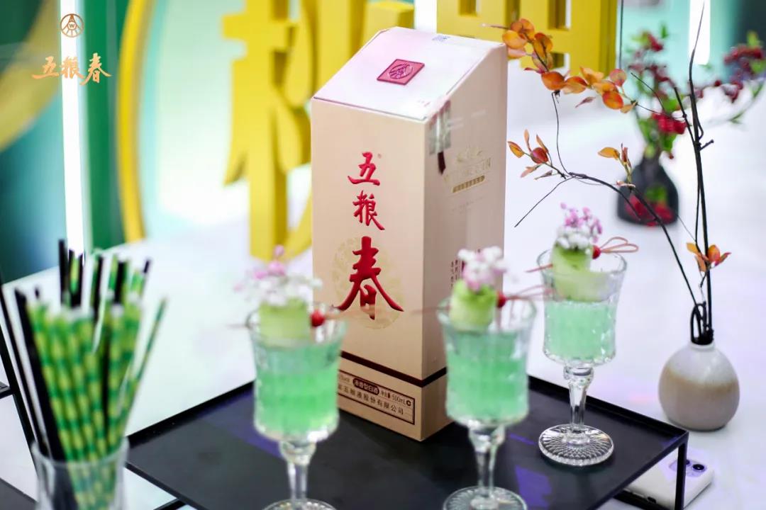 五糧春正式煥新零售價(jià)358元，回歸52度經(jīng)典度數(shù)