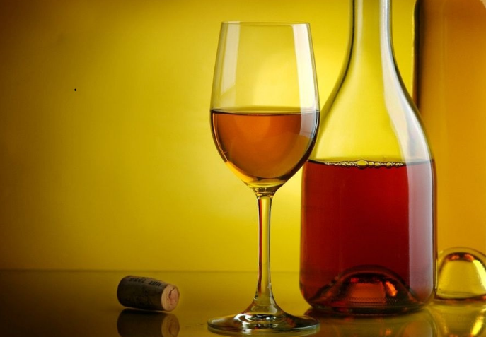 喝葡萄酒的危害，喝葡萄酒還不好？
