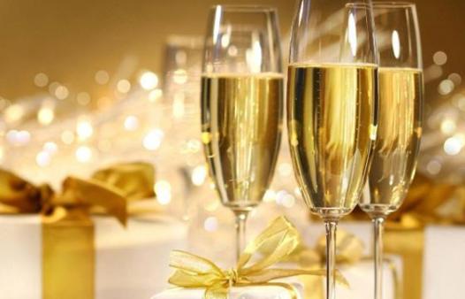 葡萄酒營(yíng)養(yǎng)價(jià)值，喝葡萄酒的作用