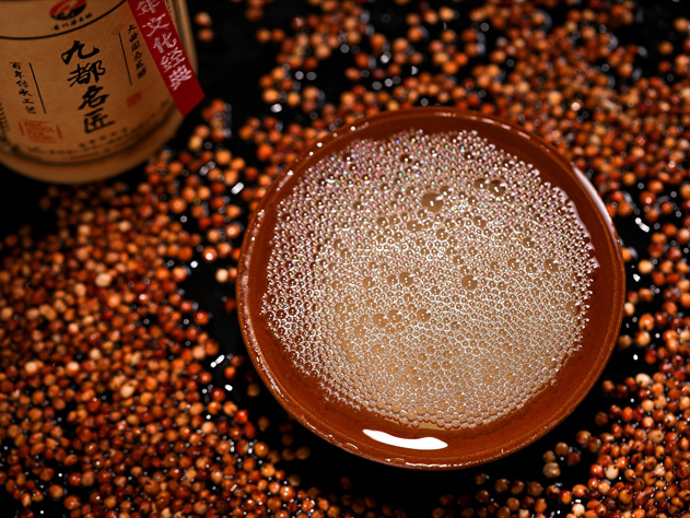 白酒加啤酒一起喝好不好？