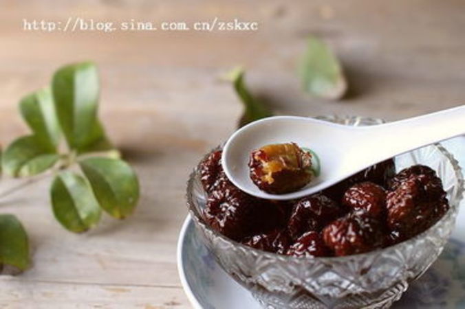 黑棗泡黃酒什么季節(jié)吃(黑棗泡黃酒什么時(shí)候吃最好)