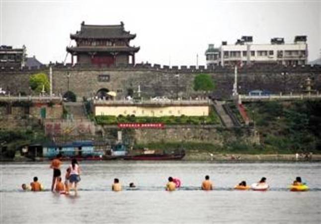 古襄陽(yáng)15價(jià)格行情(古襄陽(yáng)酒15年價(jià)格)