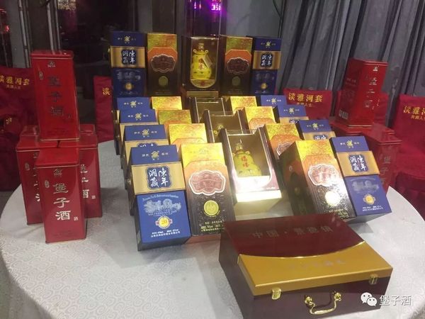 夏天白酒銷(xiāo)售方法(銷(xiāo)售白酒的營(yíng)銷(xiāo)方法)