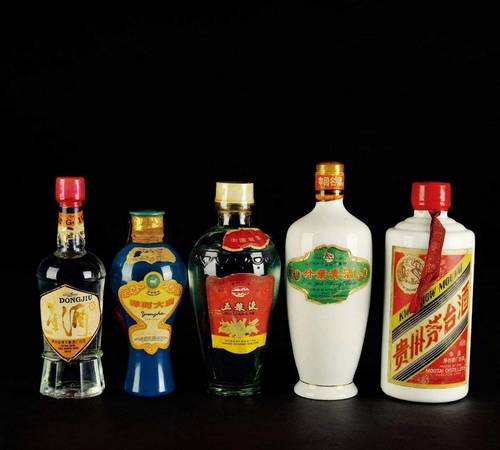 五糧液老酒拍賣價格(1986年五糧液拍賣價)