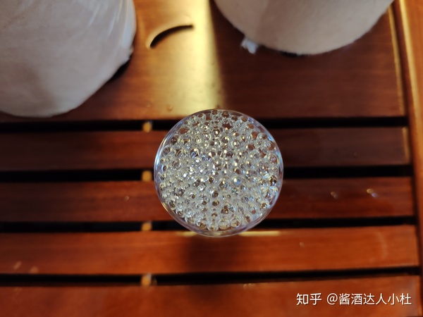 20年的光瓶酒多少錢(qián)一瓶(二十年酒多少錢(qián)一瓶)