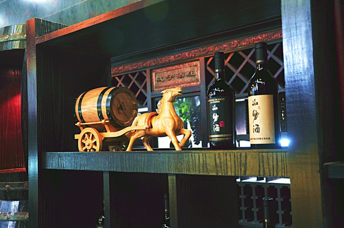 來(lái)大姨媽能喝葡萄酒嗎(來(lái)大姨媽能喝葡萄酒嗎?)