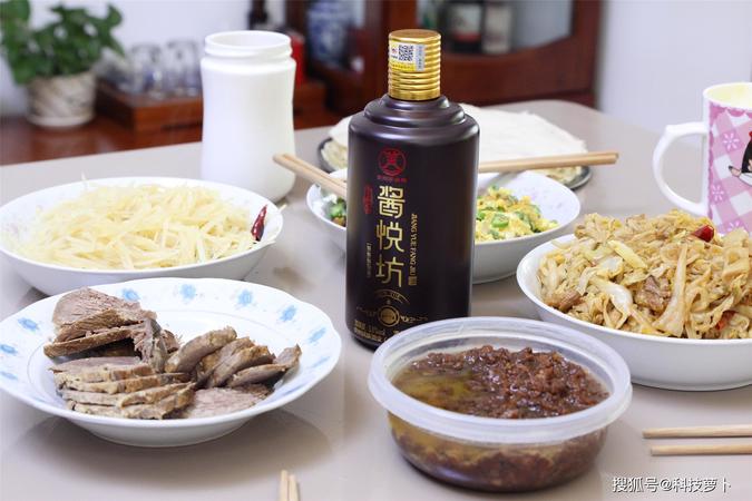 四面醬酒6醬價格(醬酒價格)