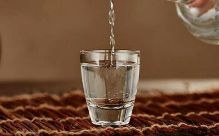 高度白酒會結(jié)冰嗎(白酒是否會結(jié)冰)