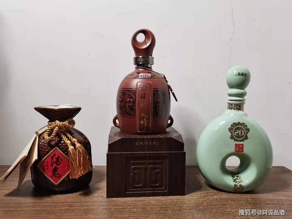 酒鬼20年何為醉多少錢(何為醉酒鬼酒20年價(jià)格)
