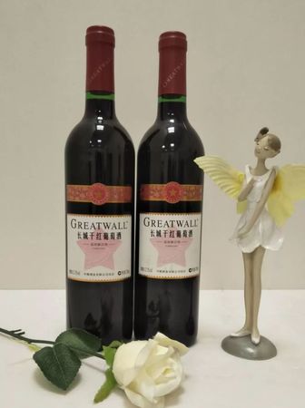 長城經(jīng)典紅標解百納干紅葡萄酒750ml(長城經(jīng)典紅標解百納干紅葡萄酒怎么樣)