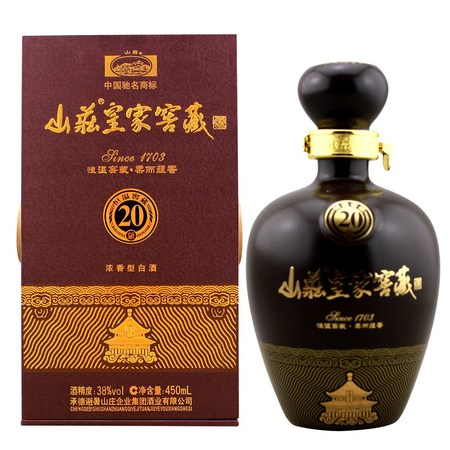 白酒皇家牧場(chǎng)38度(皇家牧場(chǎng)白酒38度多少錢(qián)一瓶)
